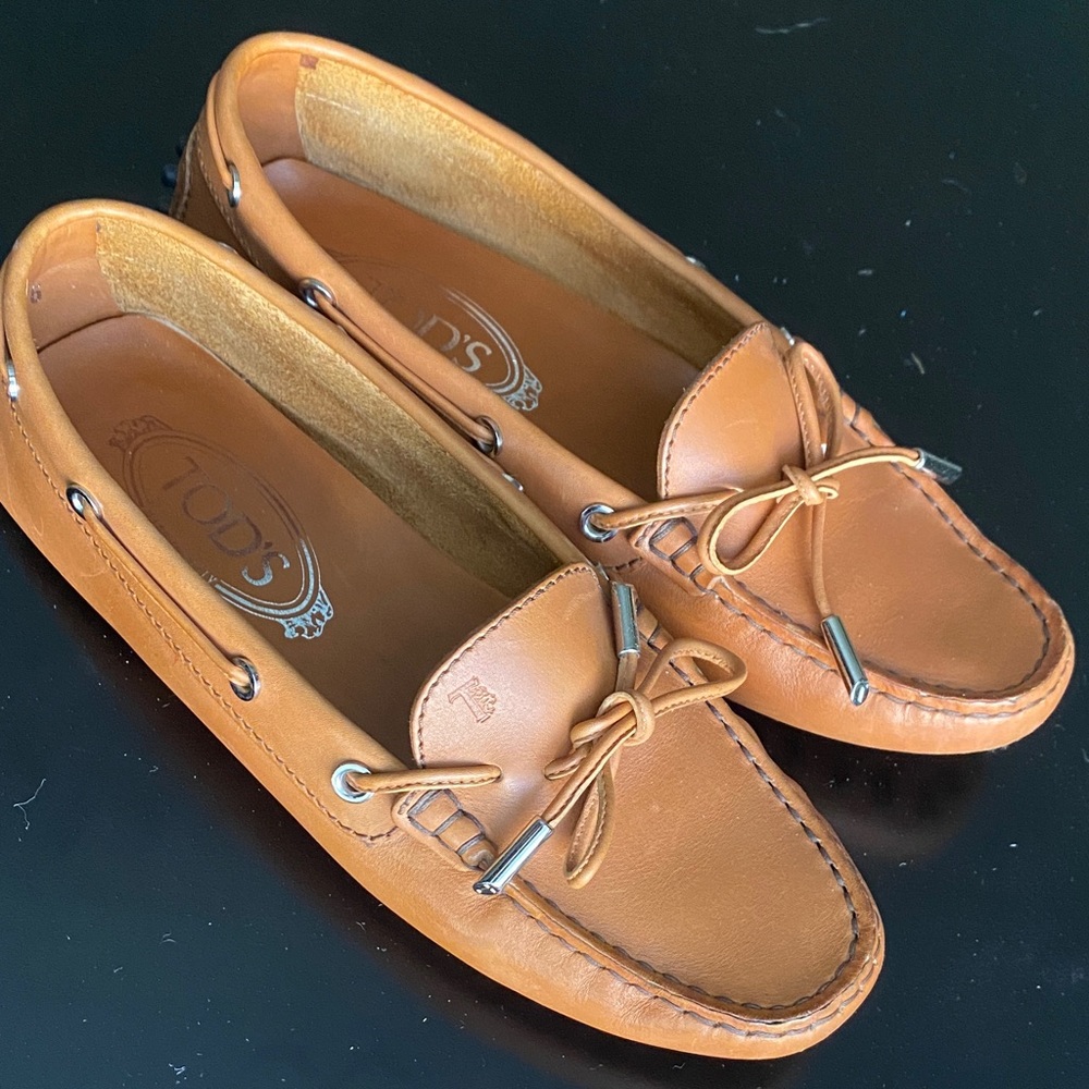 Tod's Cognac Leather Moccasin Driving Shoes